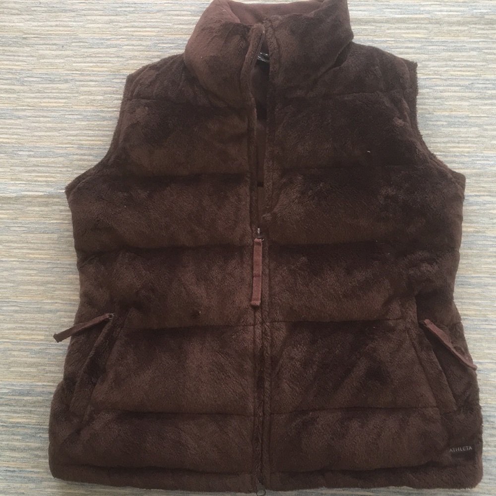 Athleta  Goose Down Faux Fur Puffer Vest